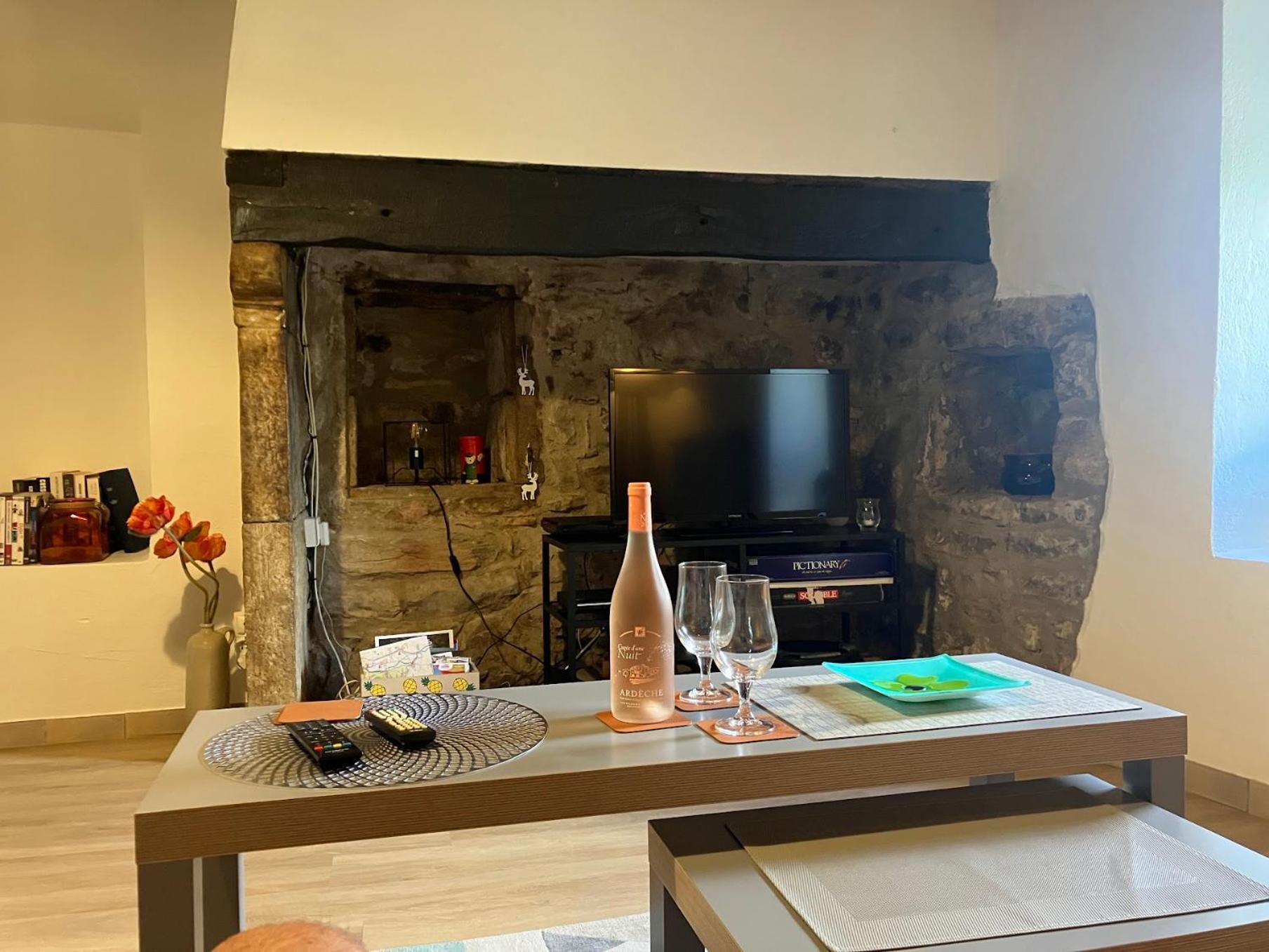 Gite La Serre - Maison De Village Au Calme Et Au Coeur Des Plus Beaux Sites Ardechois Grospierres Εξωτερικό φωτογραφία